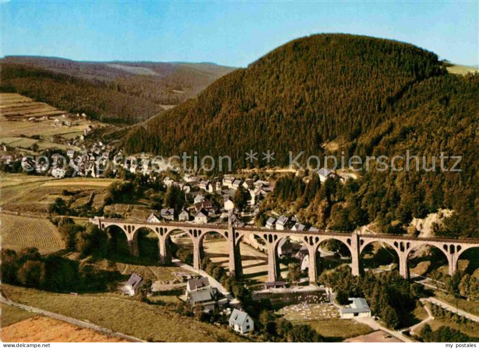 72839611 Willingen Sauerland Fliegeraufnahme Eisenbahnviadikt Willingen Sauerlan - Andere & Zonder Classificatie