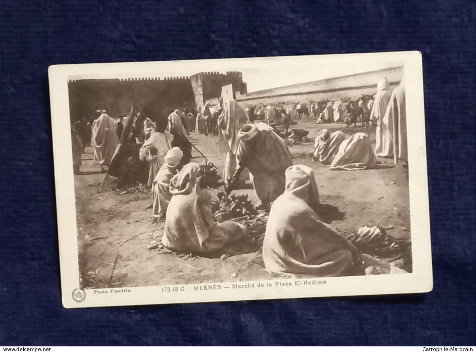 *B-Dlc-06*- Cp30 - MEKNÈS : Marché De La Place El-Hédime - Meknes