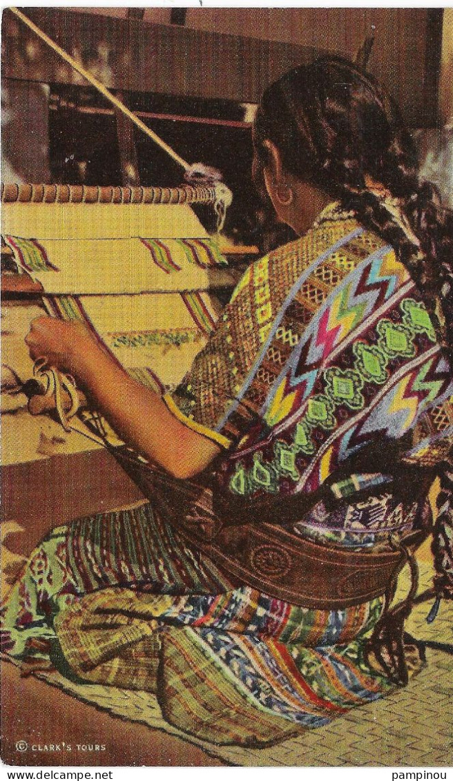 INDIENS - Indian Weaver, San Antonio Aguas Calientes, Guatemala - Indiens D'Amérique Du Nord
