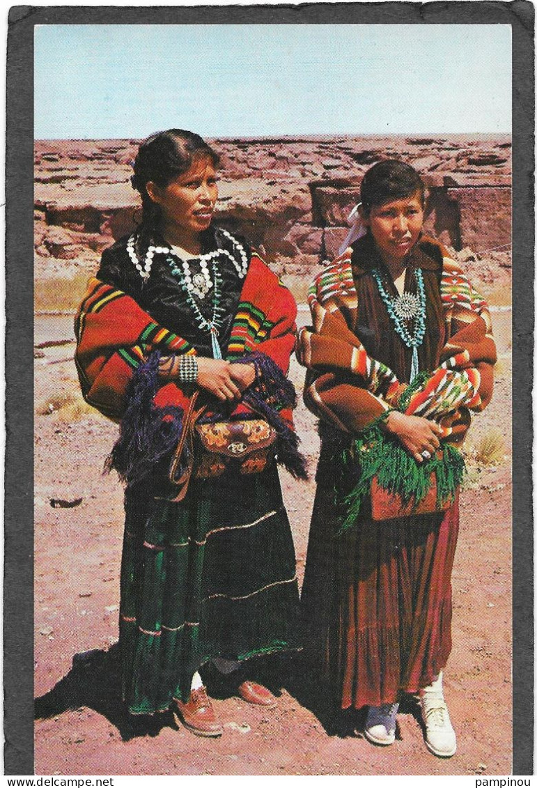 INDIENS - Navajo Beauty - Native Americans