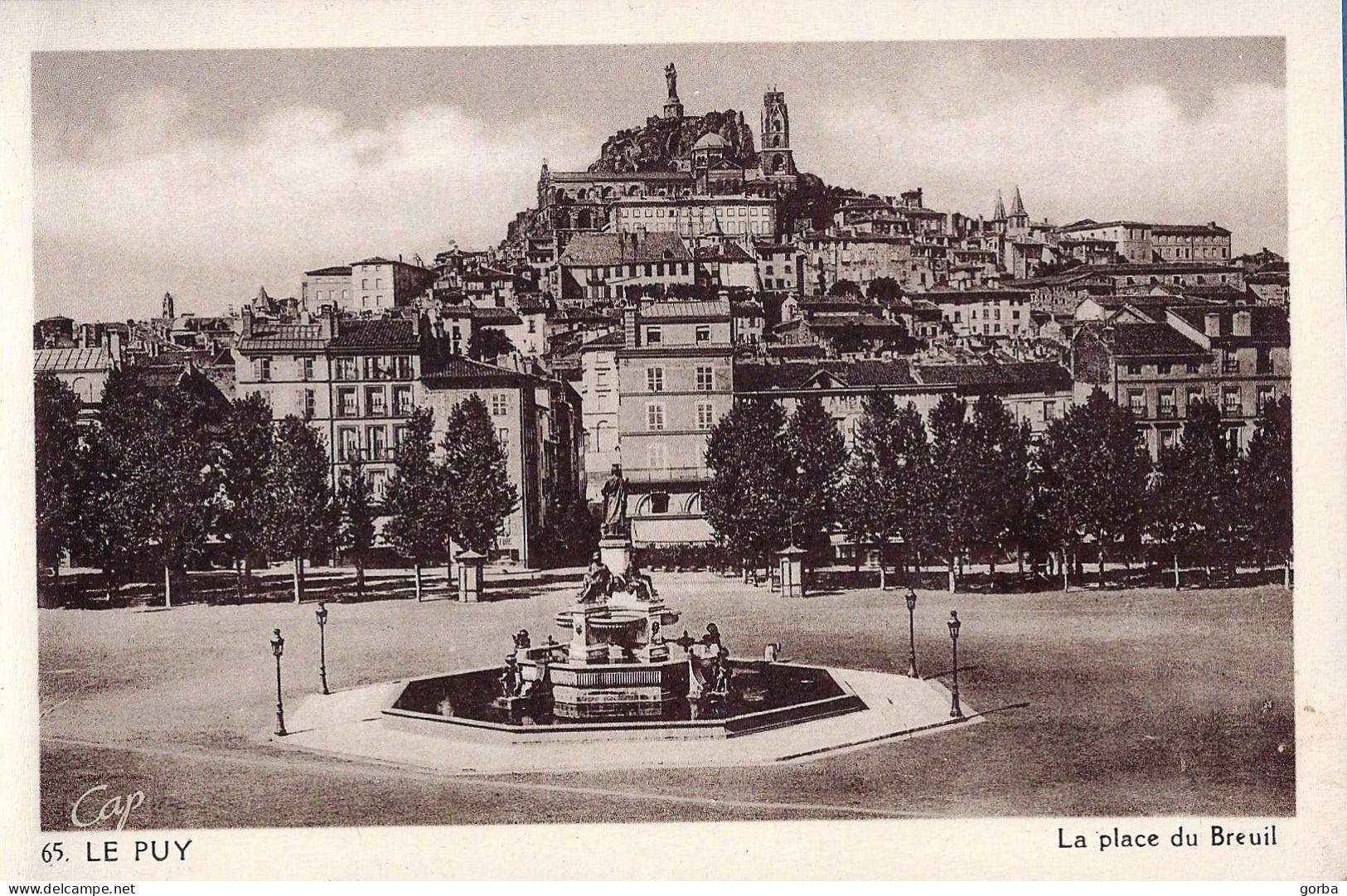 *CPA - 43 - LE PUY EN VELAY - La Place Du Breuil - Le Puy En Velay