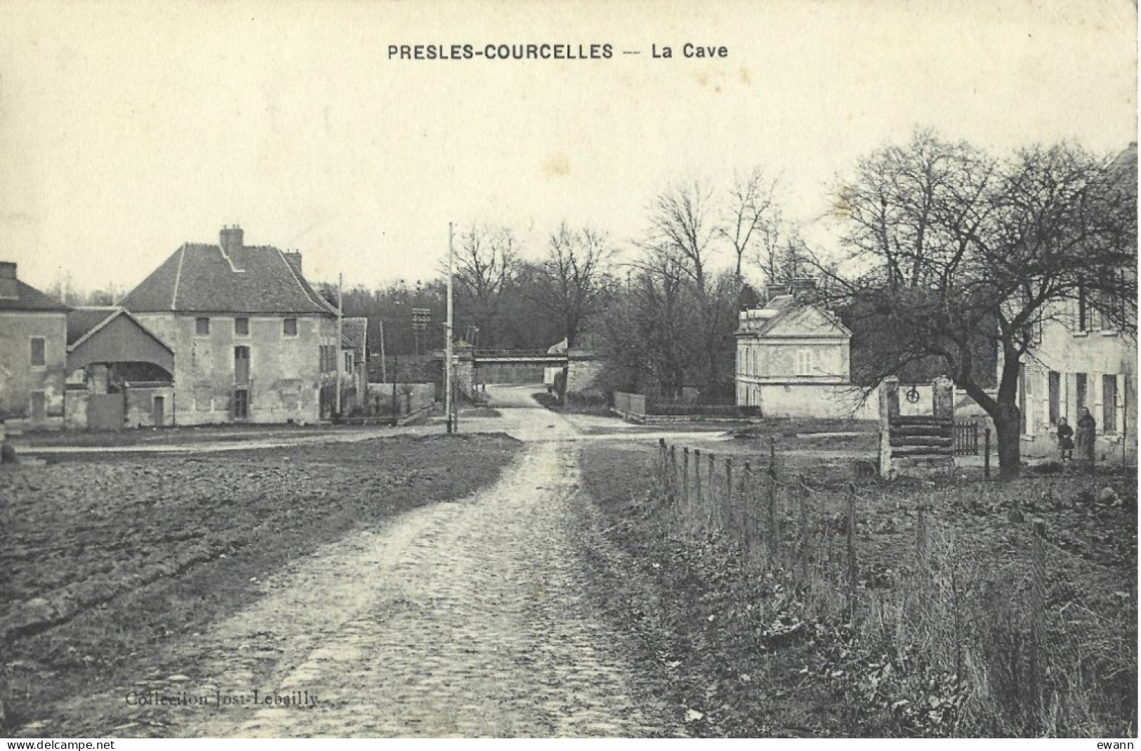CPA - Presles-Courcelles - La Cave - Presles