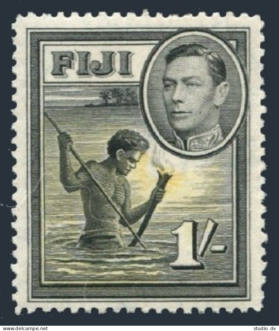 Fiji 127, Lightly Hinged. Mi 96A. King George VI, 1940. Spearfishing At Night. - Fiji (1970-...)