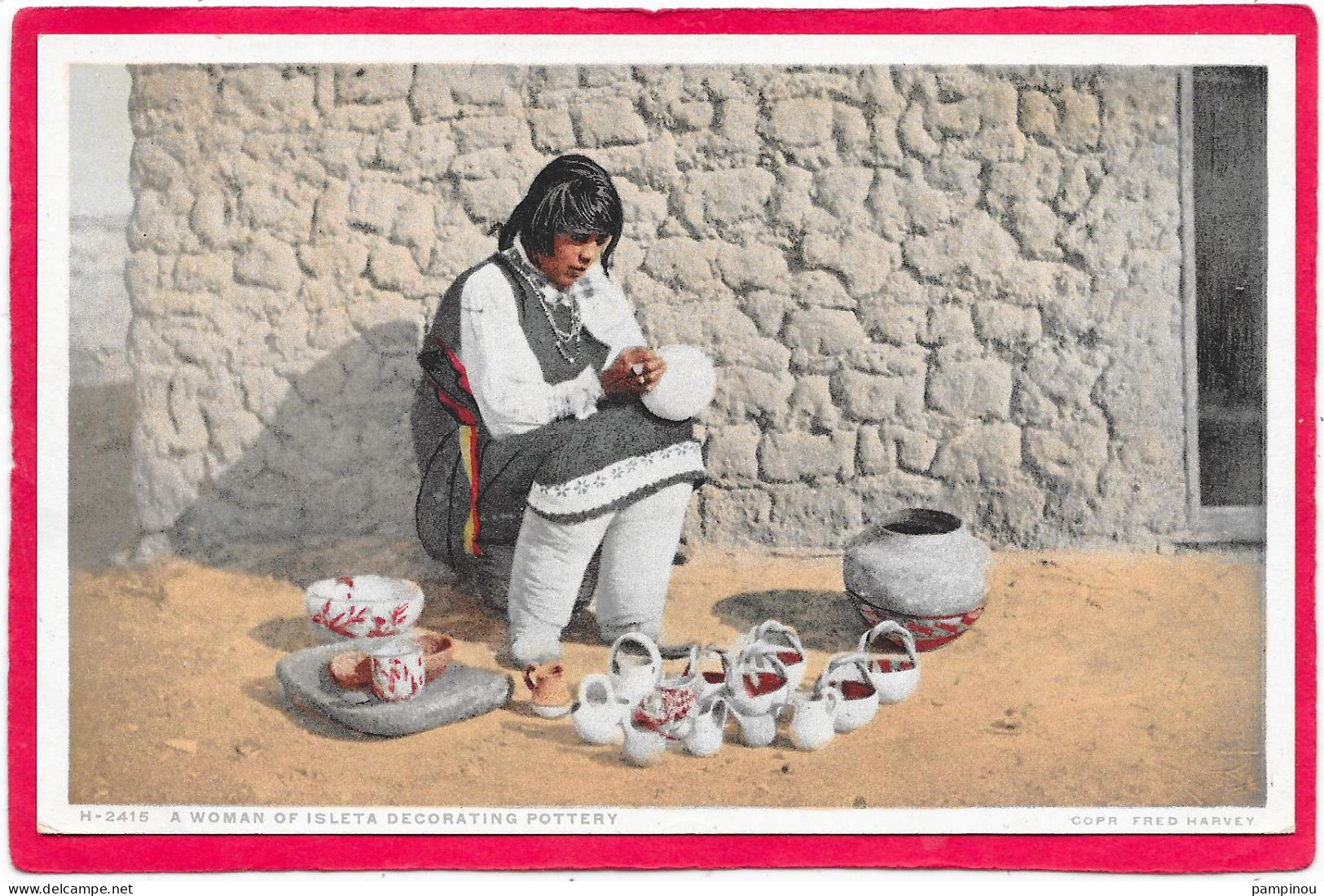 INDIENS - A Women Of Isleta Decorating Pottery - Indiani Dell'America Del Nord