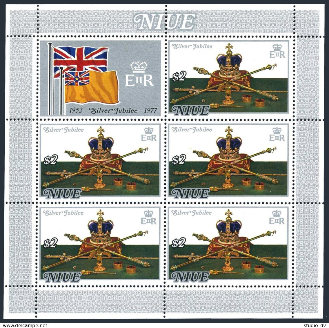 Niue 195 Sheet, MNH. Michel 172 Klb. Reign Of QE II-25, 1977. Portrait. - Niue