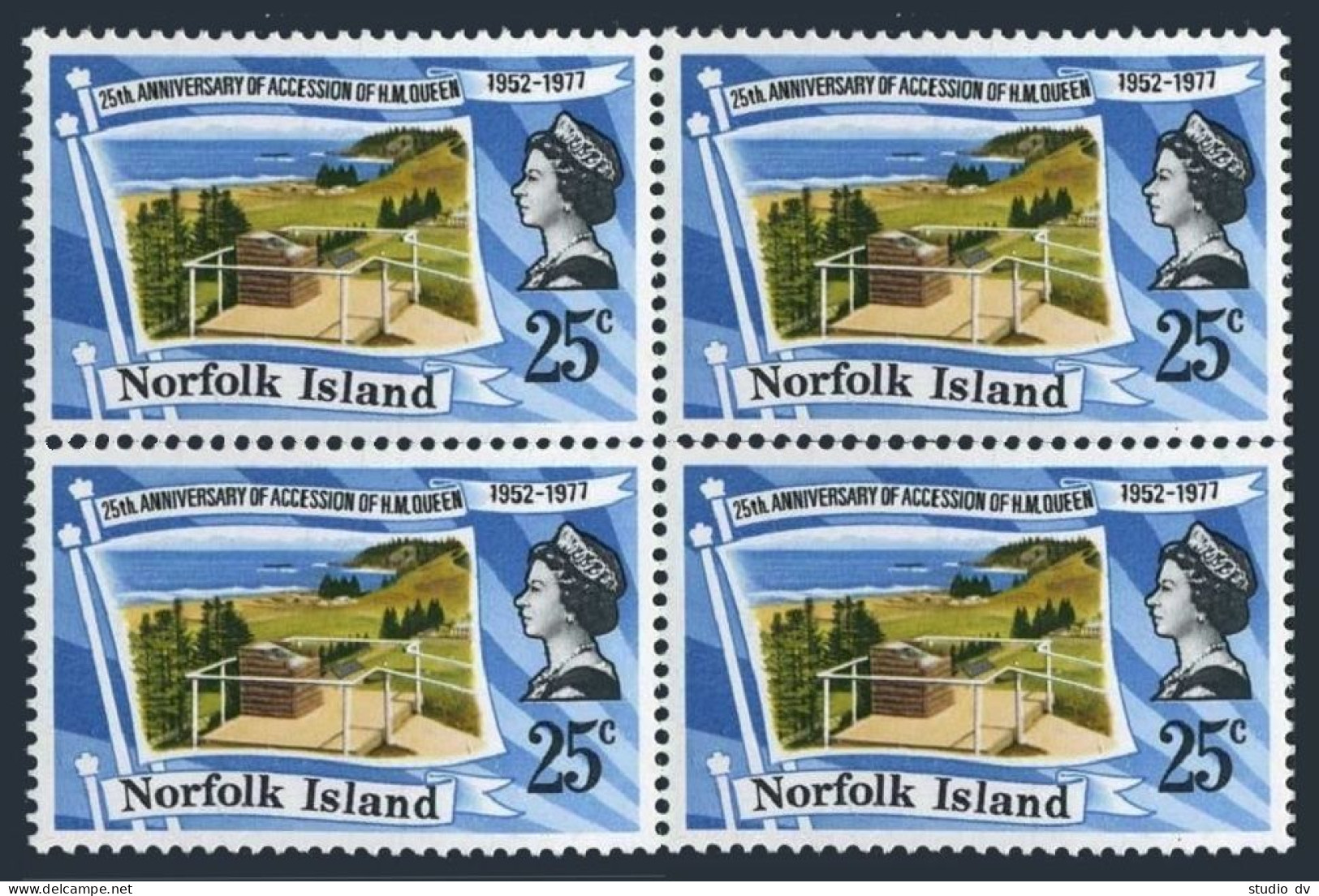 Norfolk 218 Block/4, MNH. Michel 201. QE II Reign Silver Jubilee Of Reign, 1977. - Norfolkinsel