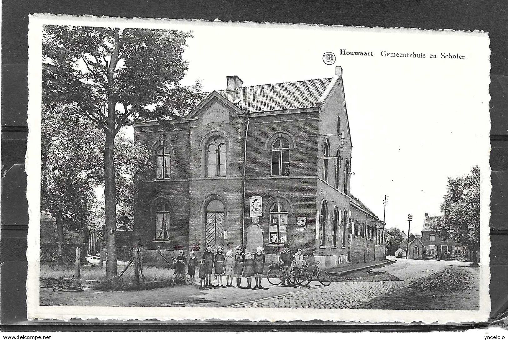 Houwaart  Gemeentehuis En Scholen - Other & Unclassified