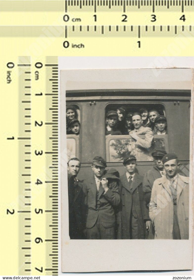 REAL PHOTO 1930s Train Railway Station, People On Window Kingdom Yugoslavia ORIGINAL VINTAGE SNAPSHOT PHOTOGRAPH - Trains