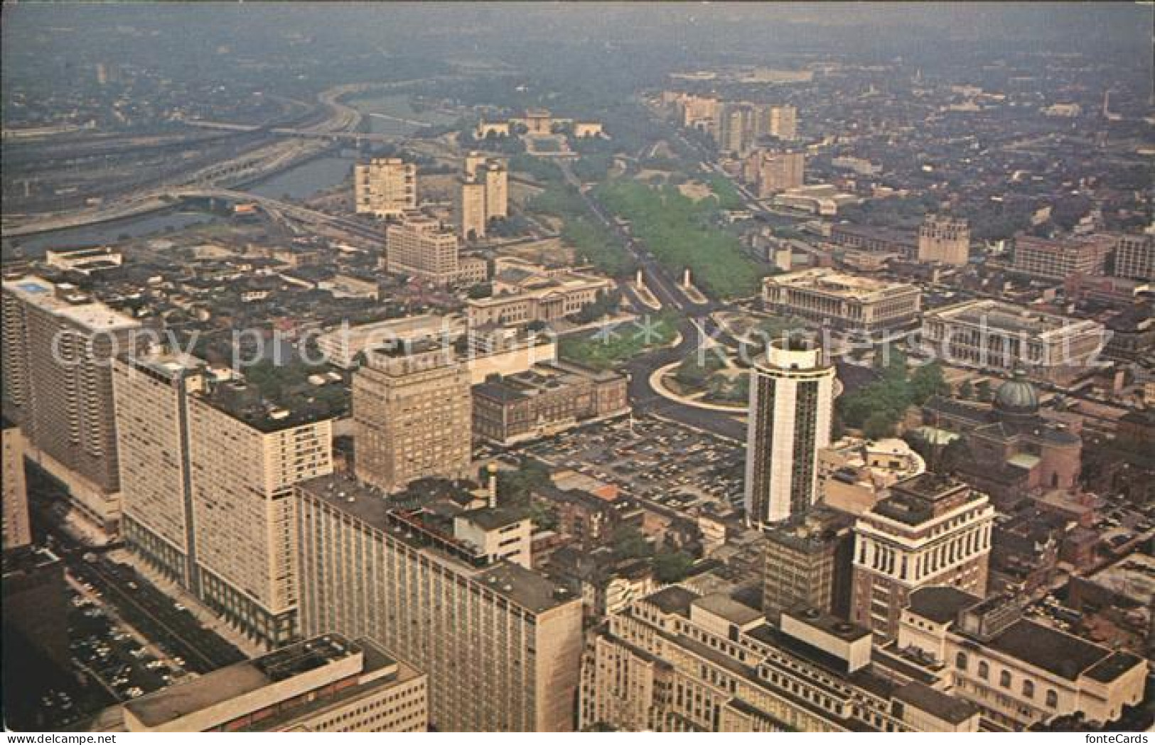 72017444 Philadelphia Pennsylvania Benjamin Franklin Parkway Philadelphia Museum - Autres & Non Classés