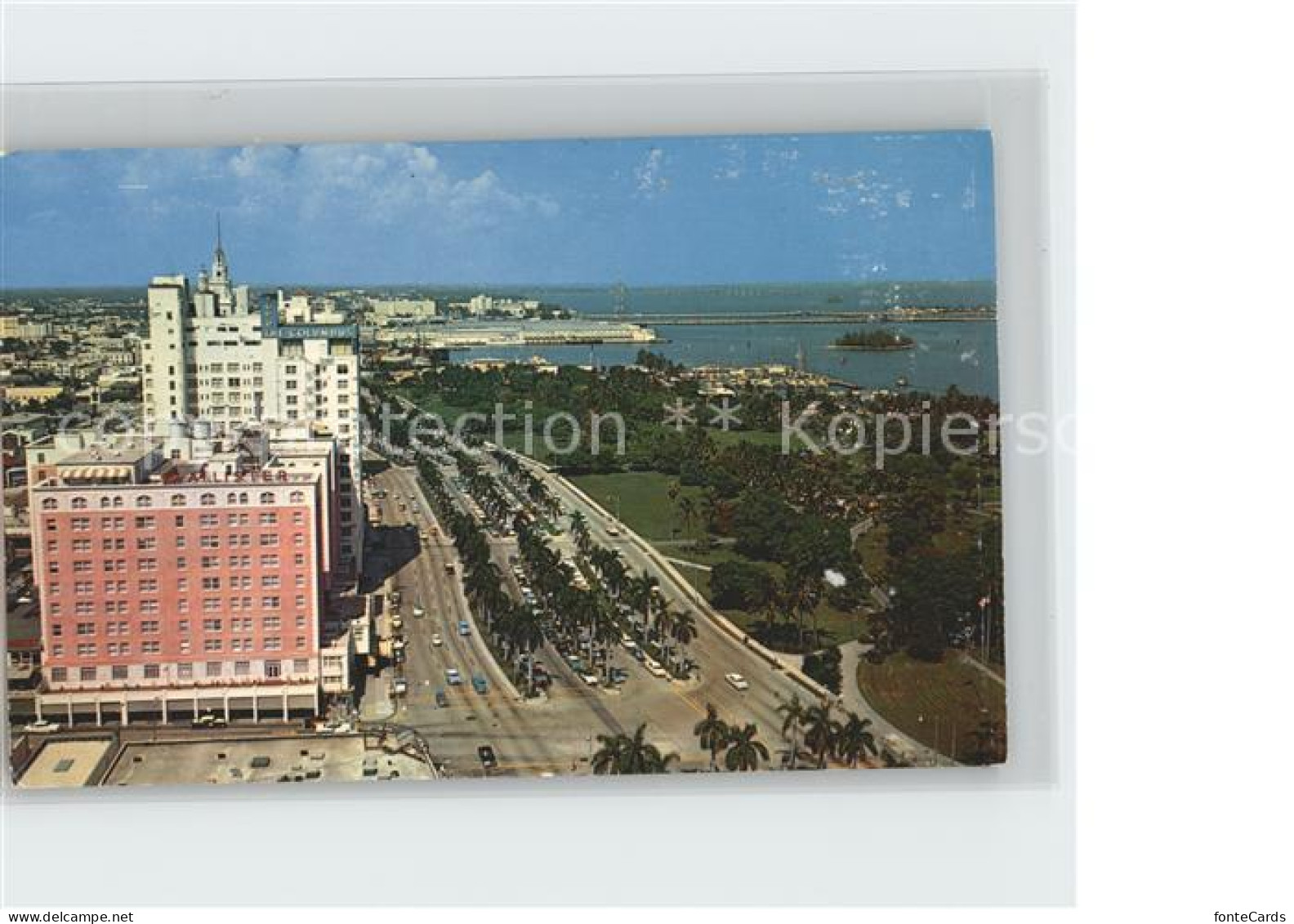 72017193 Miami_Florida Air View Biscayne Boulevard Hotel Row - Otros & Sin Clasificación