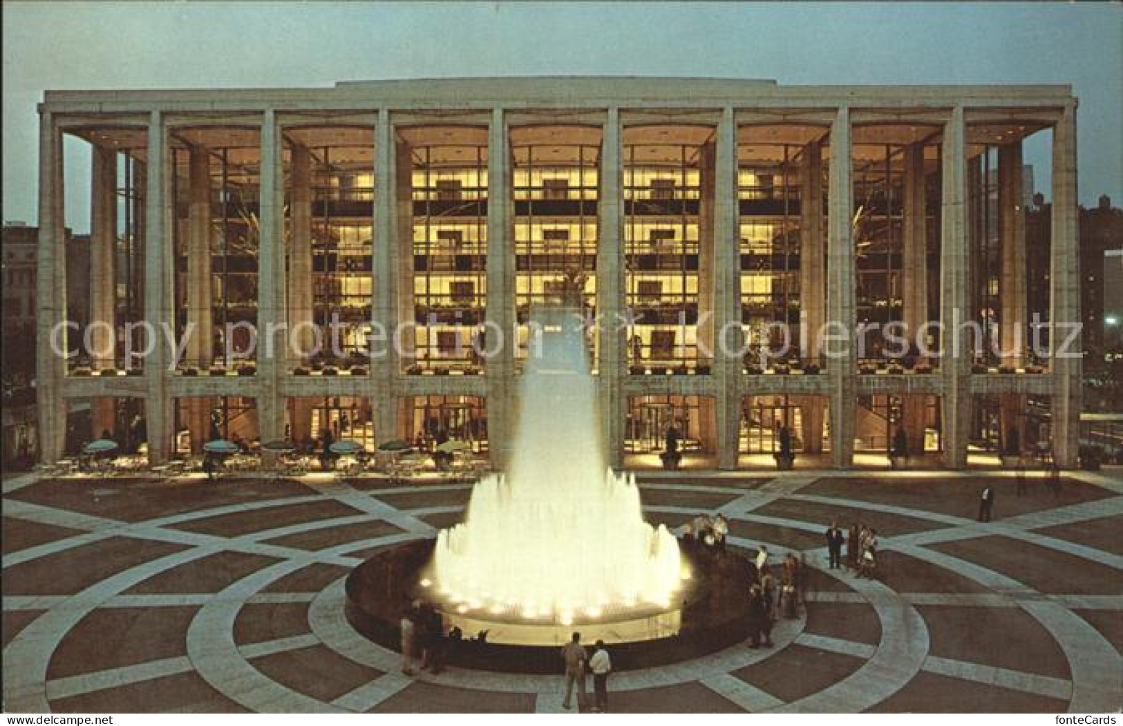 71969232 New_York_City Lincoln Center Performing Arts Philharmonic Hall - Andere & Zonder Classificatie