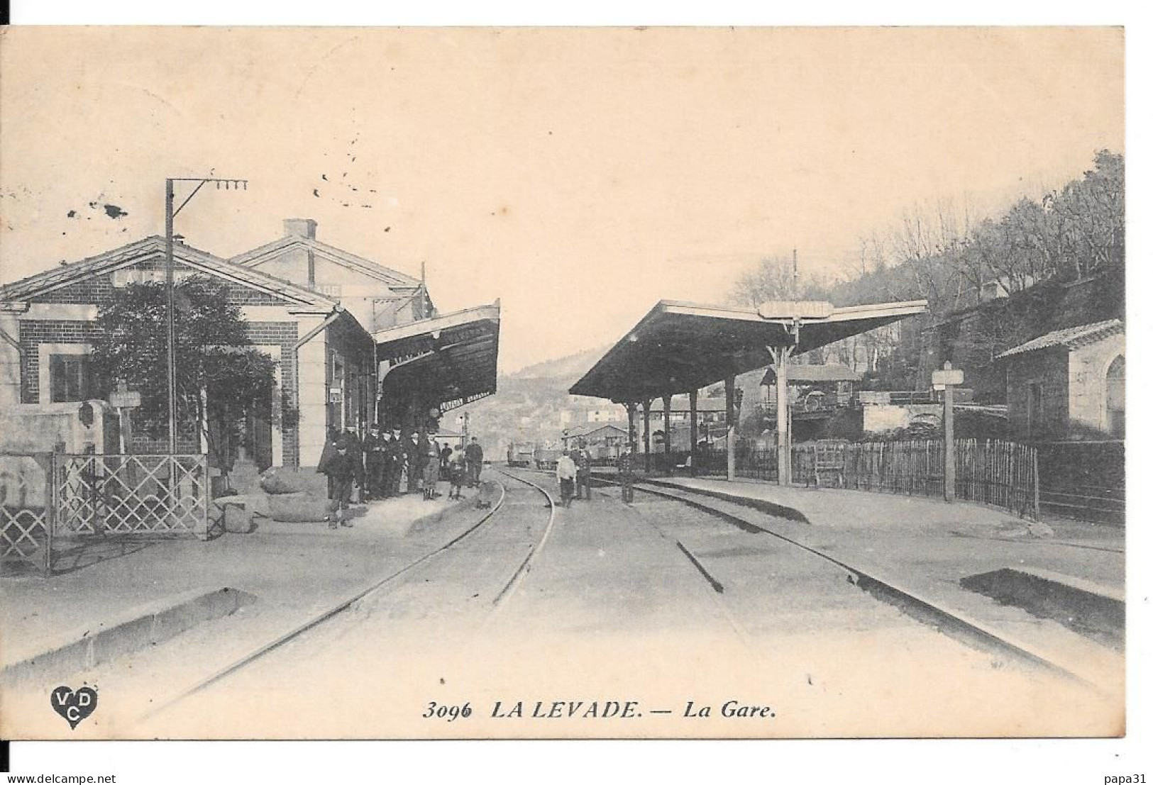 LA LEVADE - La Gare - Altri & Non Classificati