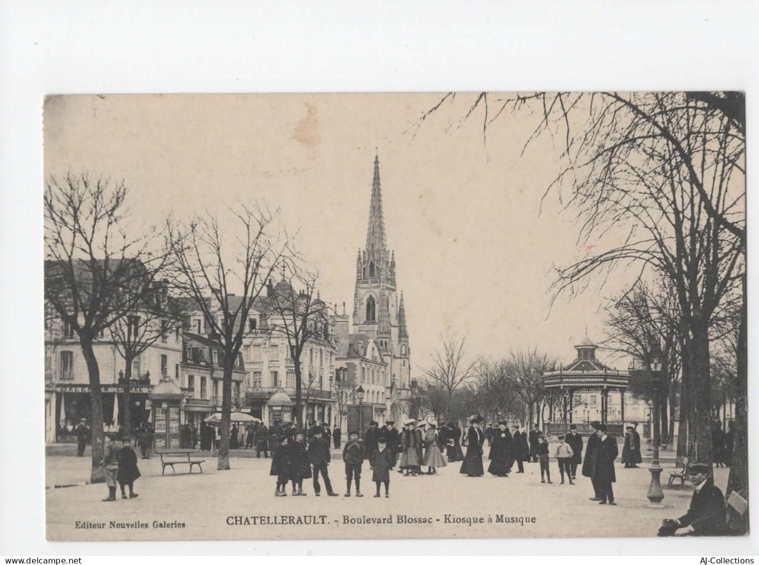 AJC - Chatellerault - Bouleavrd Blossac - Kiosque à Musique - Chatellerault