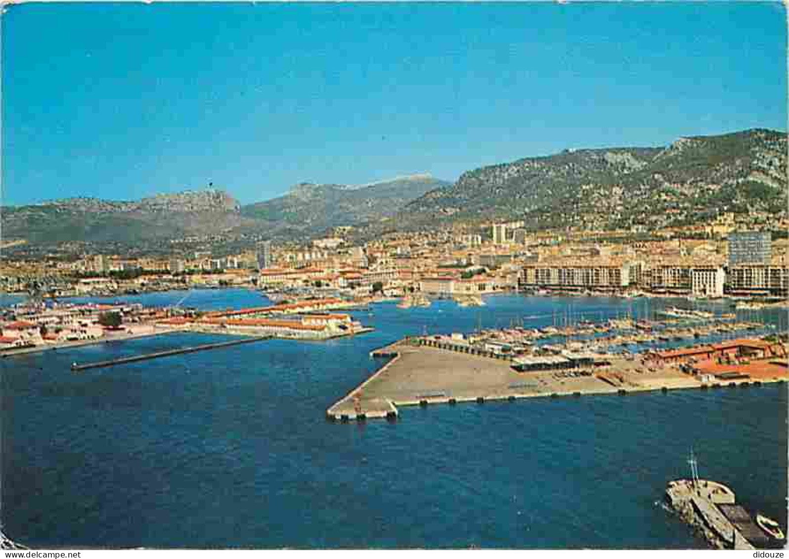 83 - Toulon - La Gare Maritime - Le Port Et La Vue Générale - Vue Aérienne - CPM - Voir Scans Recto-Verso - Toulon