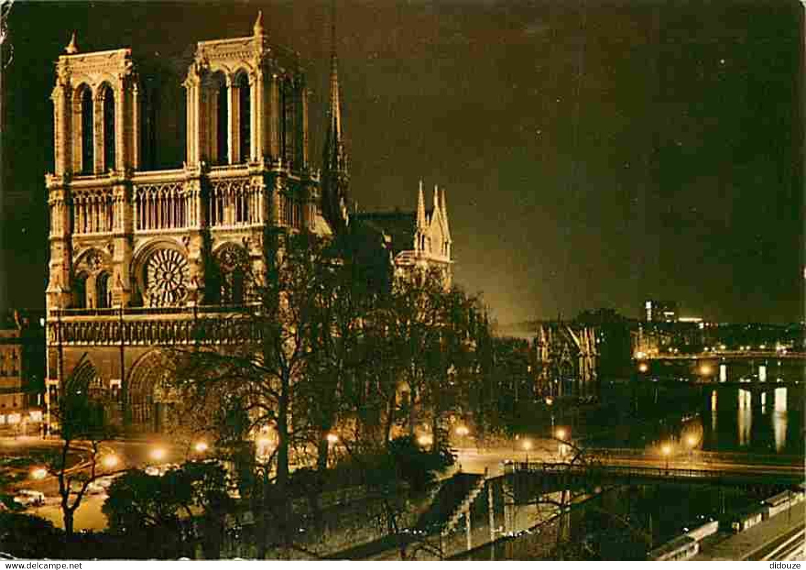 75 - Paris - Cathédrale Notre Dame - Vue De Nuit - Carte Neuve - CPM - Voir Scans Recto-Verso - Notre Dame Von Paris