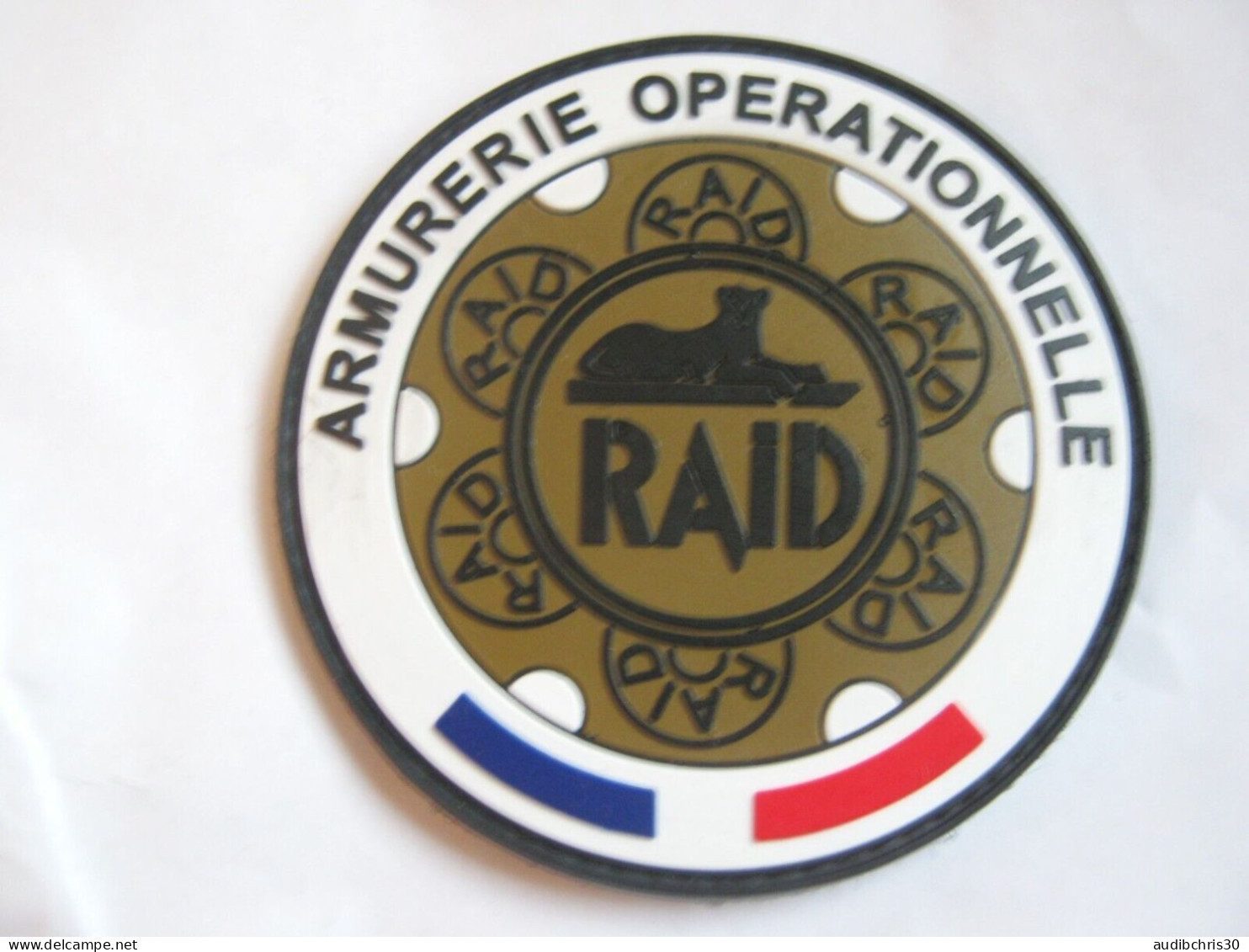 COLLECTION P.N RAID ARMURERIE OPERATIONNELLE SCRATCH AU DOS 90MM - Police & Gendarmerie