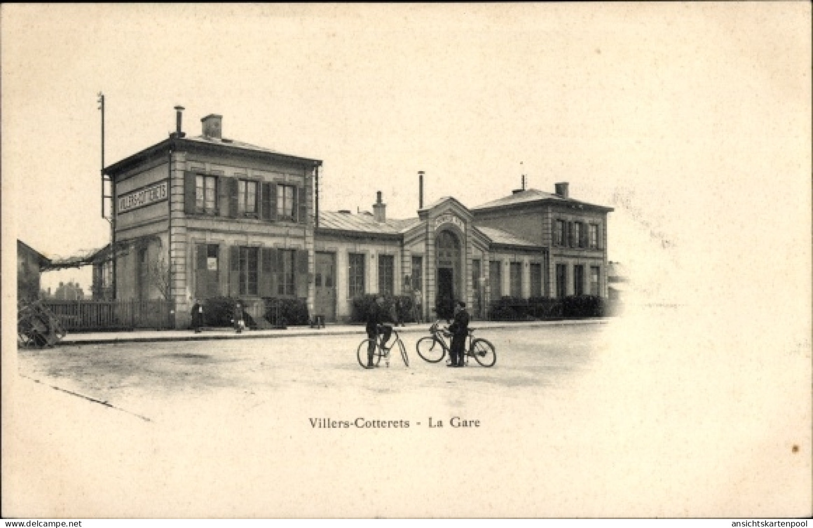 CPA Villers-Cotterêts Aisne, La Gare - Other & Unclassified