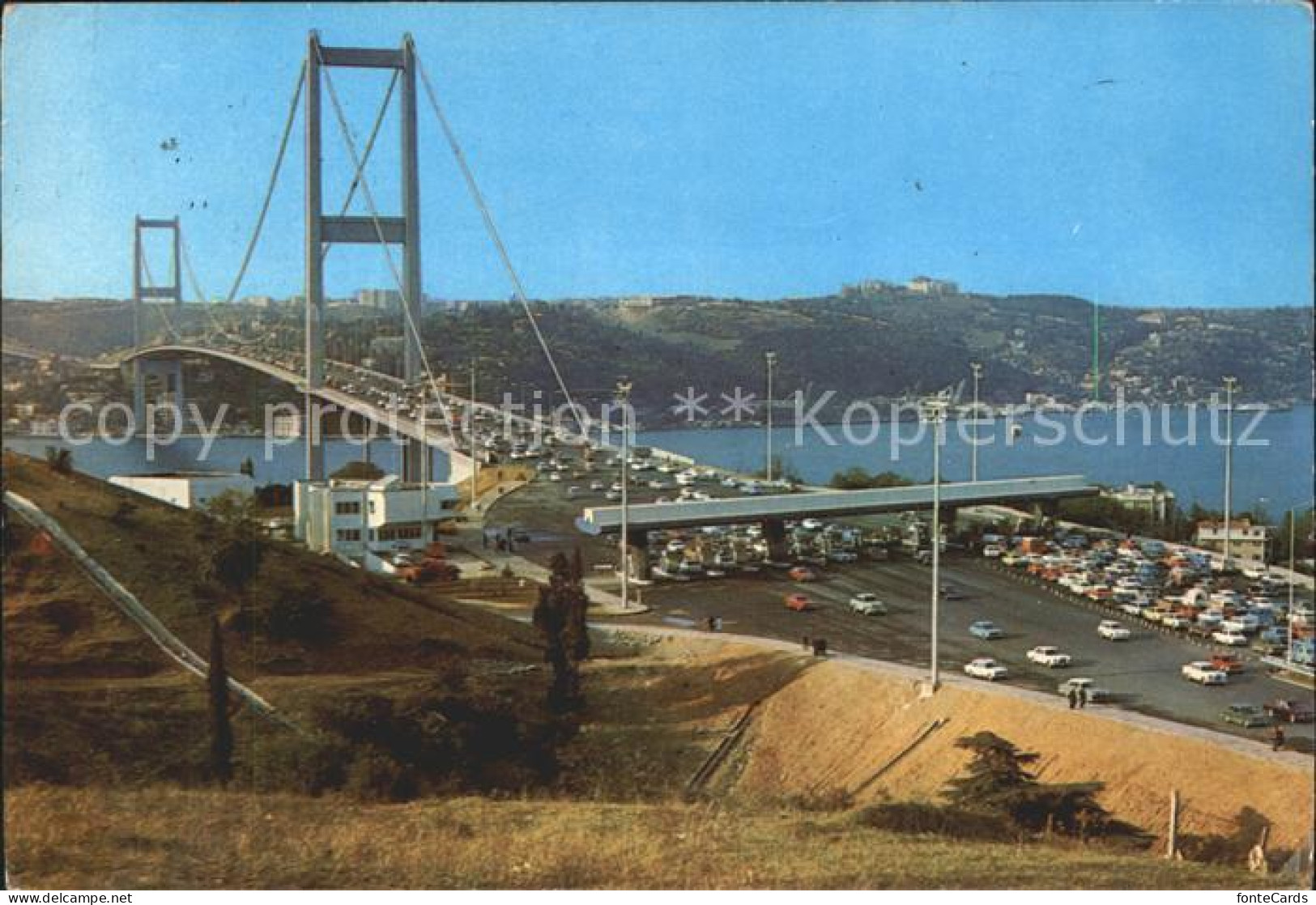 71949922 Istanbul Constantinopel Bosphorus Bridge   - Turkey
