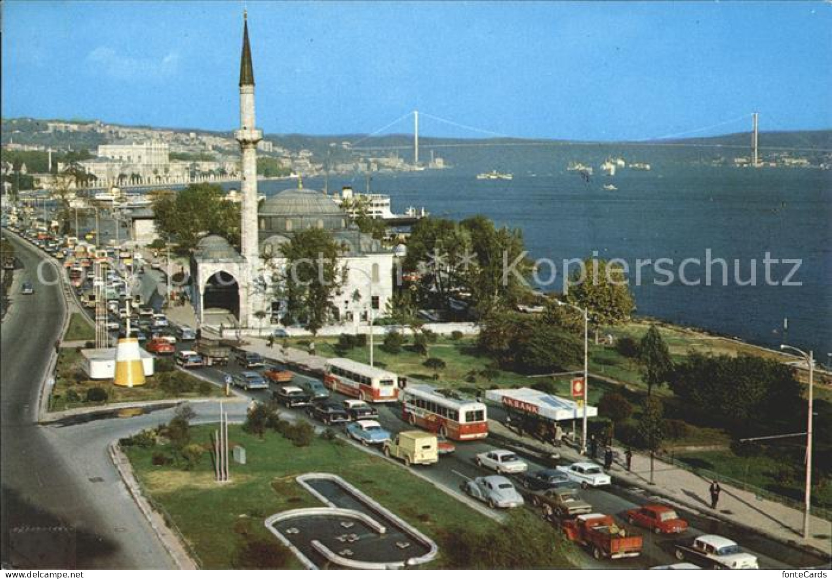 71949894 Istanbul Constantinopel Dolmabahce Palace Bosphorus Bridge Findikli Vil - Turkey