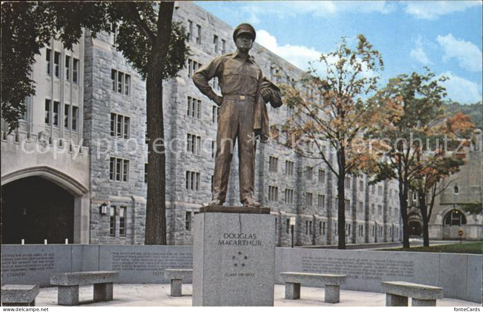 71948779 New_York_City Douglas MacArthur Monument US Military Academy West Point - Altri & Non Classificati