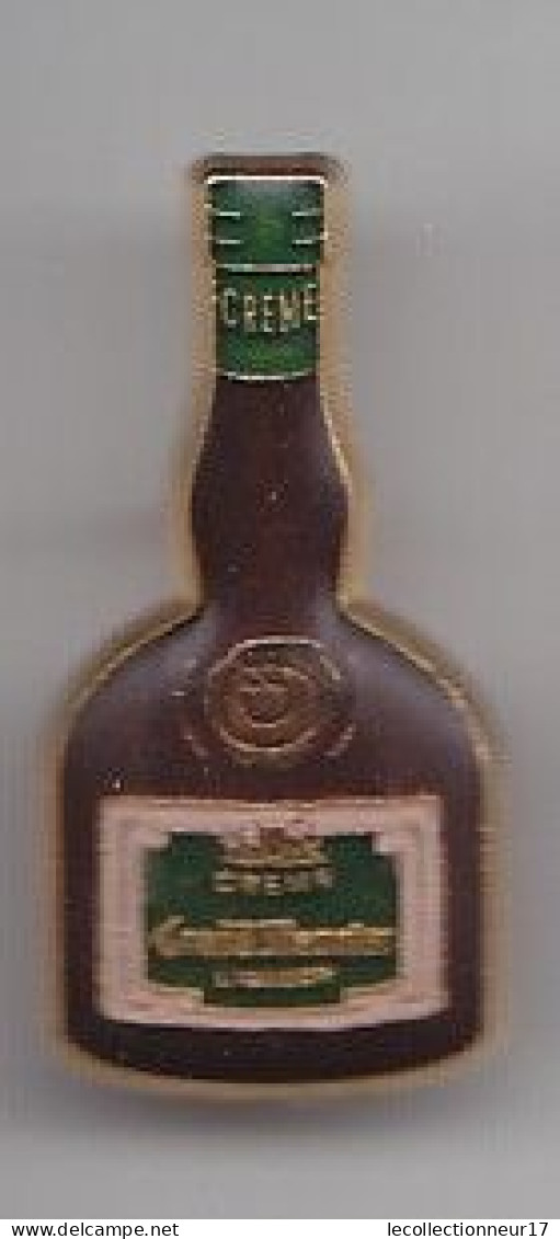 Pin's Bouteille De Crème  Grand Marnier Réf 4615 - Beverages