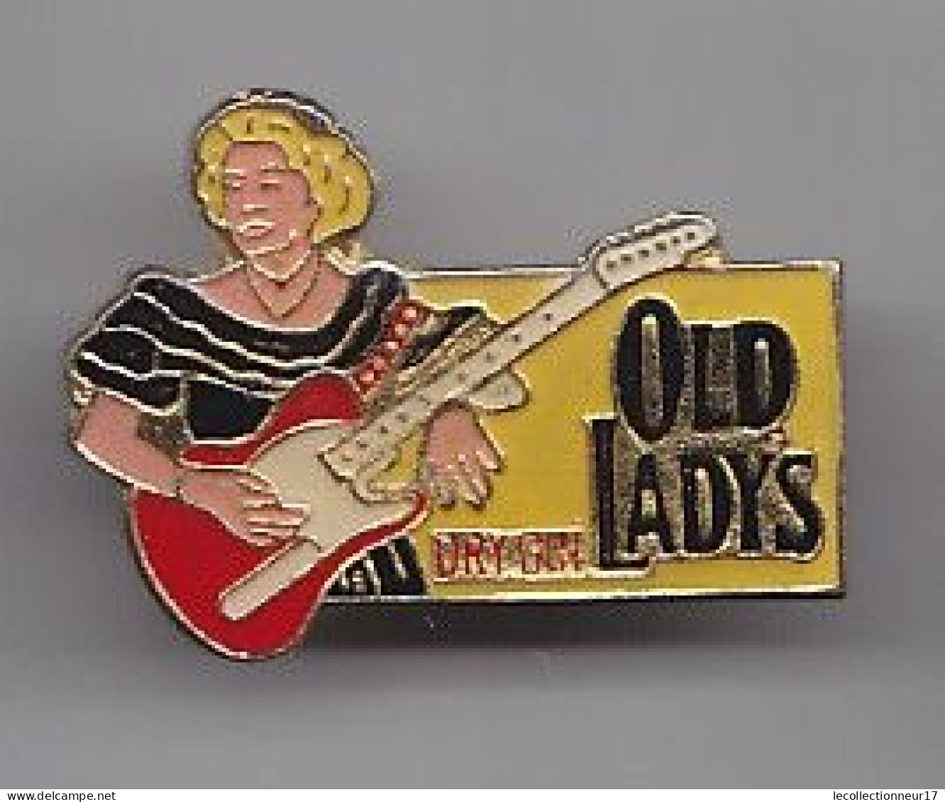 Pin's  Old Lady's Dry  Gin  Guitariste Guitare Réf 4686 - Boissons