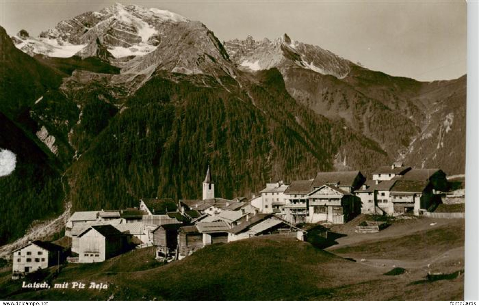 13956015 Latsch_GR Ortsansicht Mit Kirche Blick Gegen Piz Aela - Autres & Non Classés