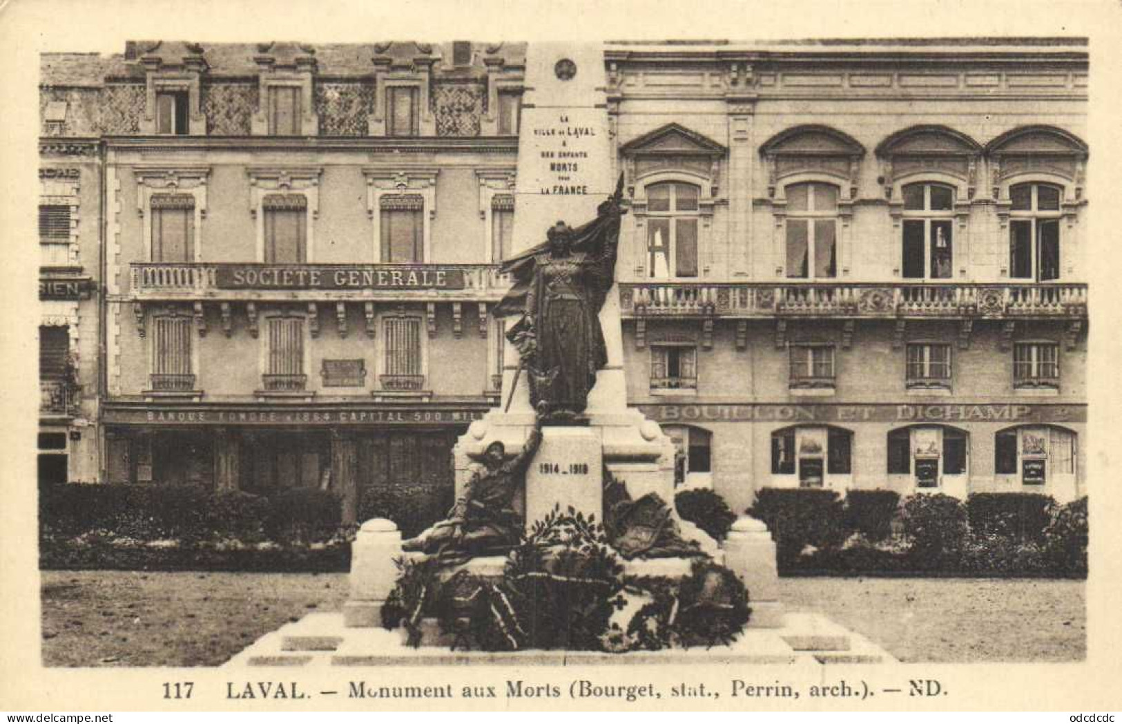 DESTOCKAGE Avant fermeture boutique BON LOT 100 CPA MILITARIA  Patriotiques Monument aux Morts ...  (toutes scannées )