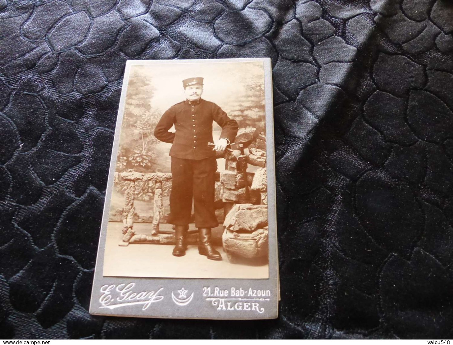 P-665 , Photo CDV D'un Soldat Du 6e Régiment, E.Geay, ALGER - Guerre, Militaire