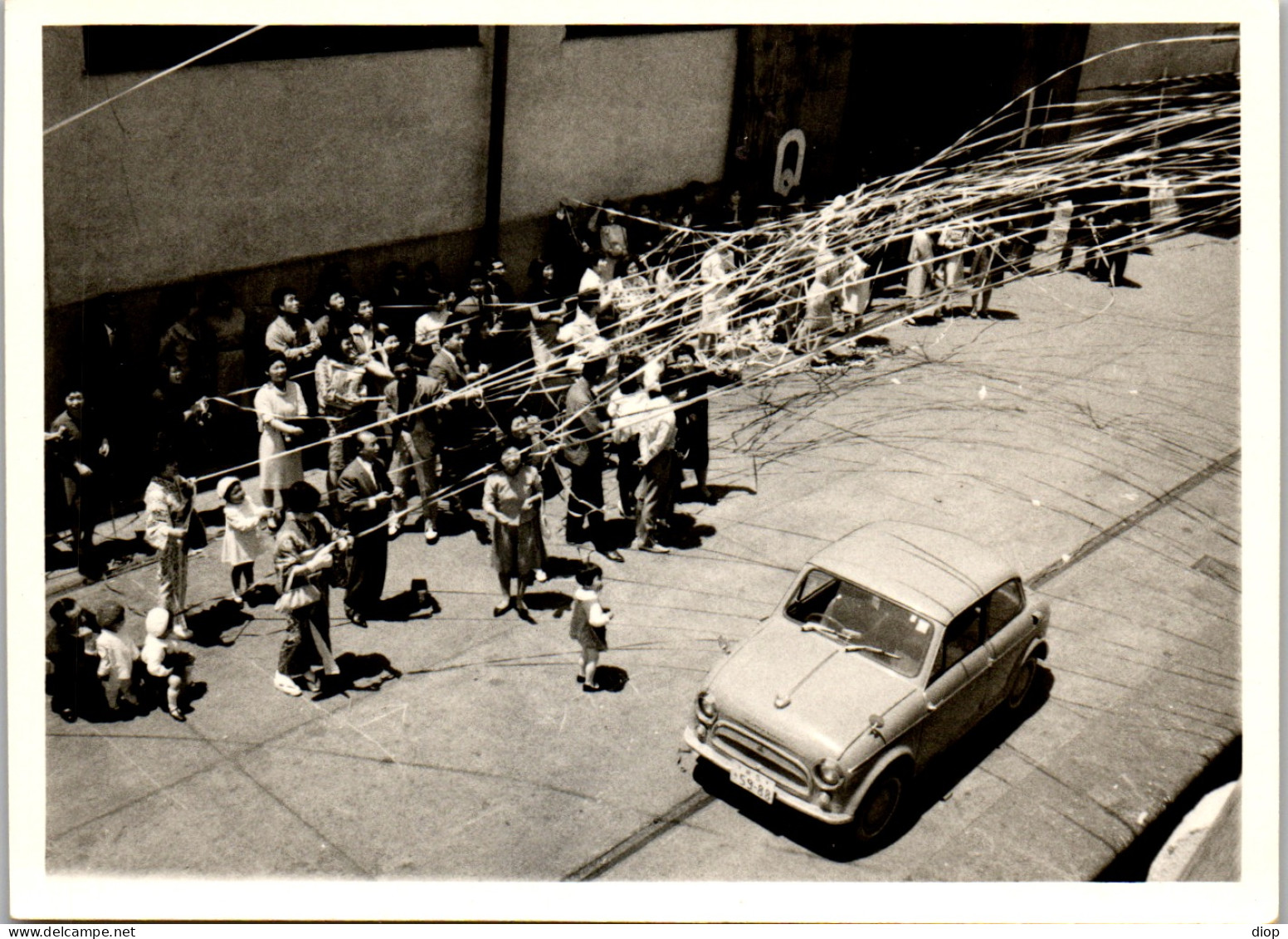 Photographie Photo Vintage Snapshot Amateur Automobile Voiture Auto - Trains