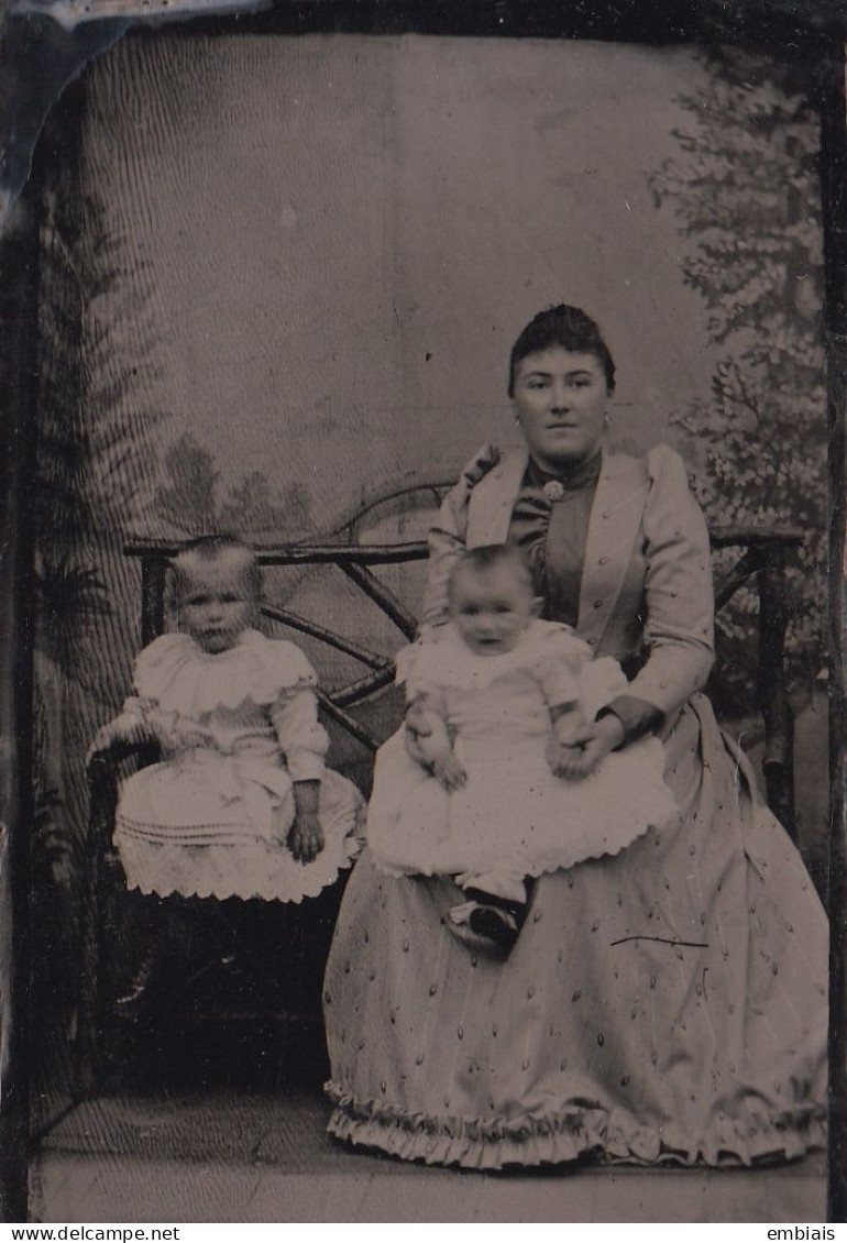 DAGUERREOTYPE - Portrait D'une Mère  Et De Ses Enfants - Antiche (ante 1900)