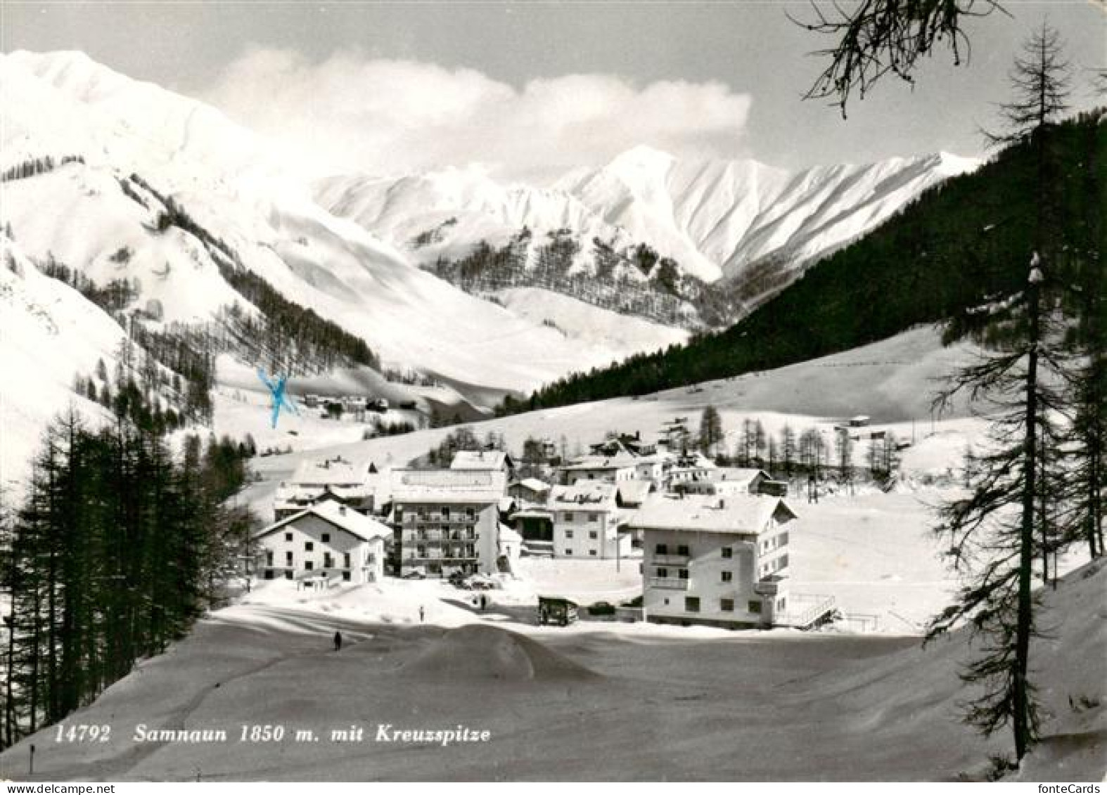 13895959 Samnaun Dorf GR Panorama Mit Kreuzspitze  - Altri & Non Classificati