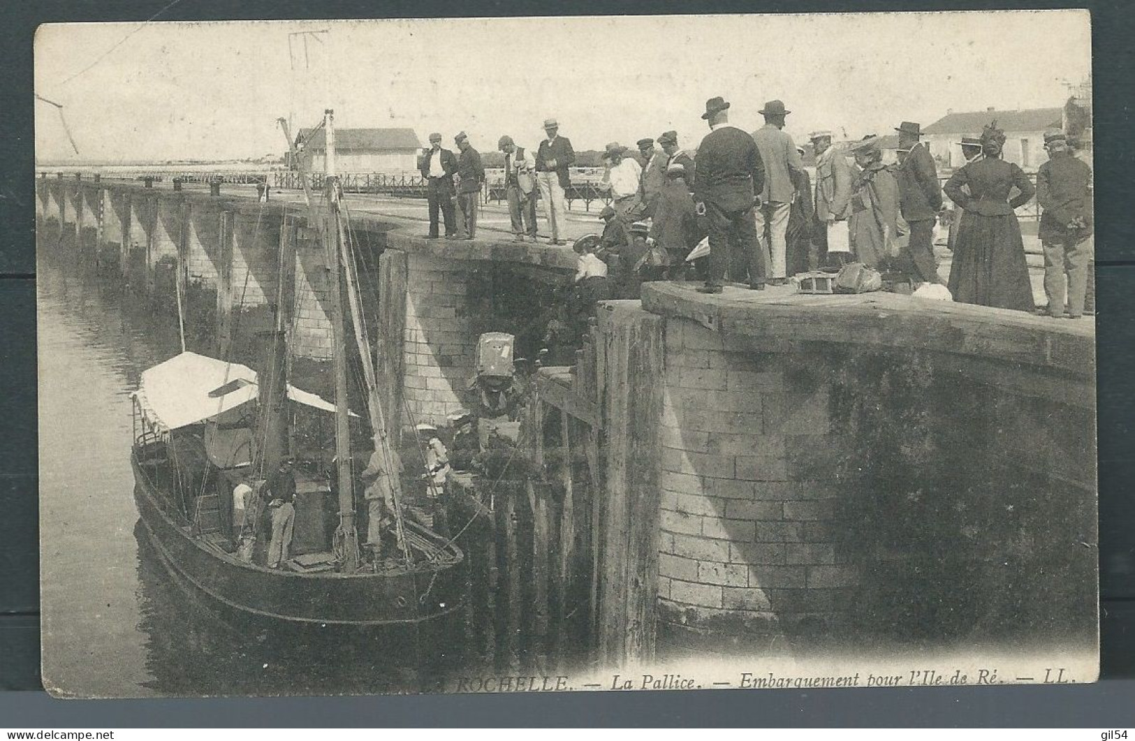 LA ROCHELLE LA PALICE EMBARQUEMENT POUR L'ILE DE RE - Mab 5987 - La Rochelle