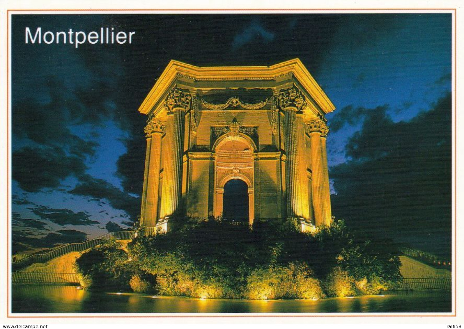 1 AK Frankreich * Montpellier - Les Jardins Du Peyrou Le Chateau D’Eau Illuminé - Département Hérault * - Montpellier