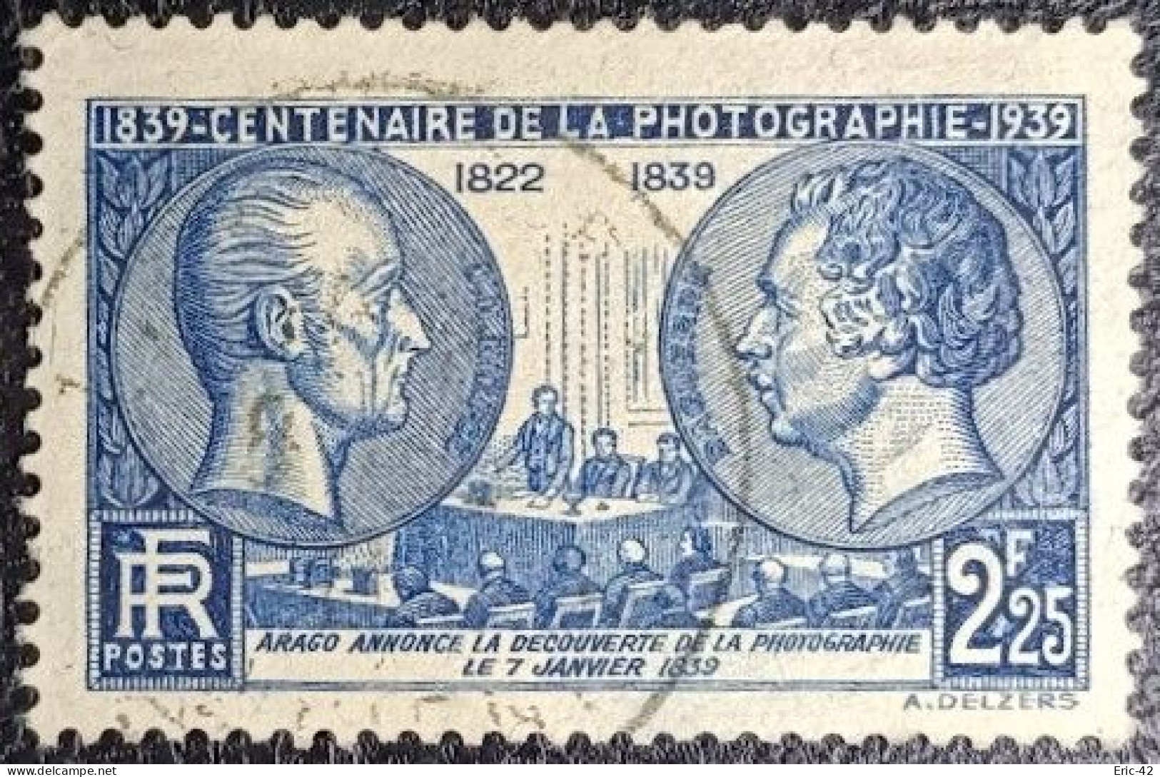 FRANCE 1939 N°427 2F25 BLEU. OBL. CENTENAIRE DE LA PHOTOGRAPHIE. NIÉPCE ET DAGUERRE. - Gebruikt