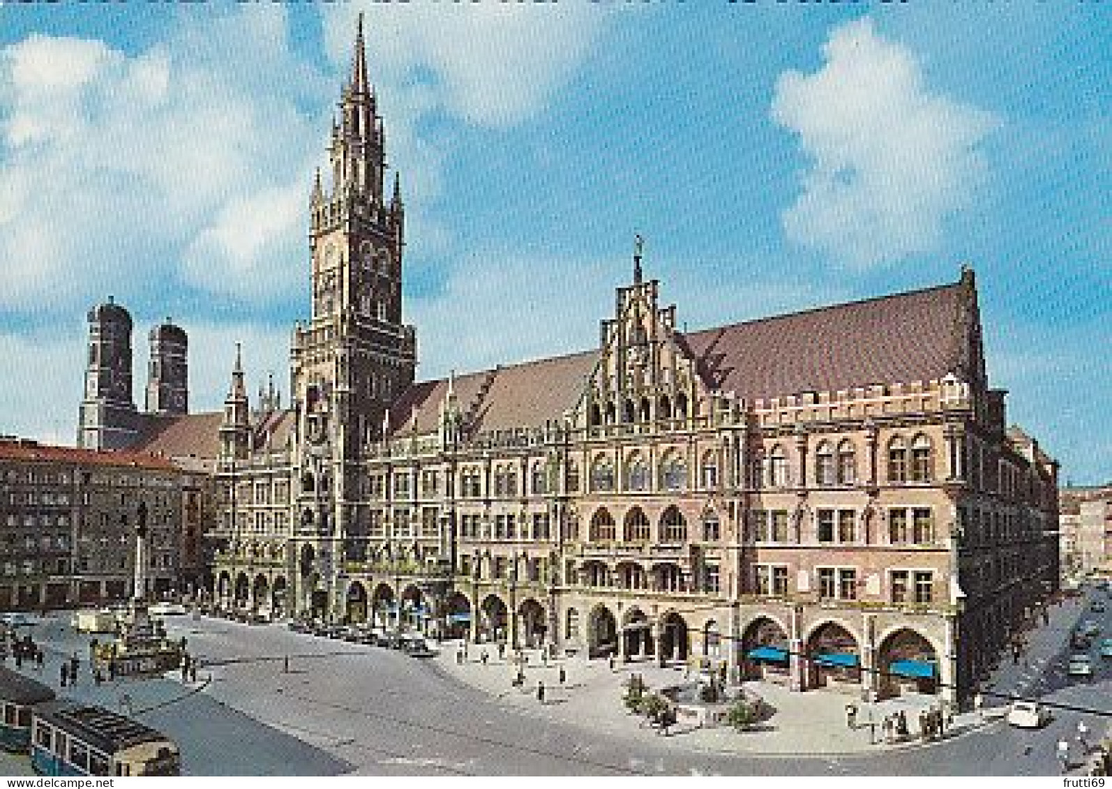 AK 211492 GERMANY - München - Rathaus Und Frauenkirche - Muenchen