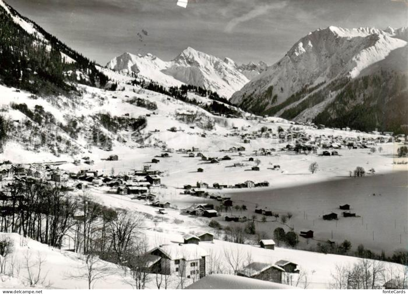 13857967 Klosters GR Panorama Wintersportplatz Mit Klosters-Dorf Gegen Silvretta - Autres & Non Classés