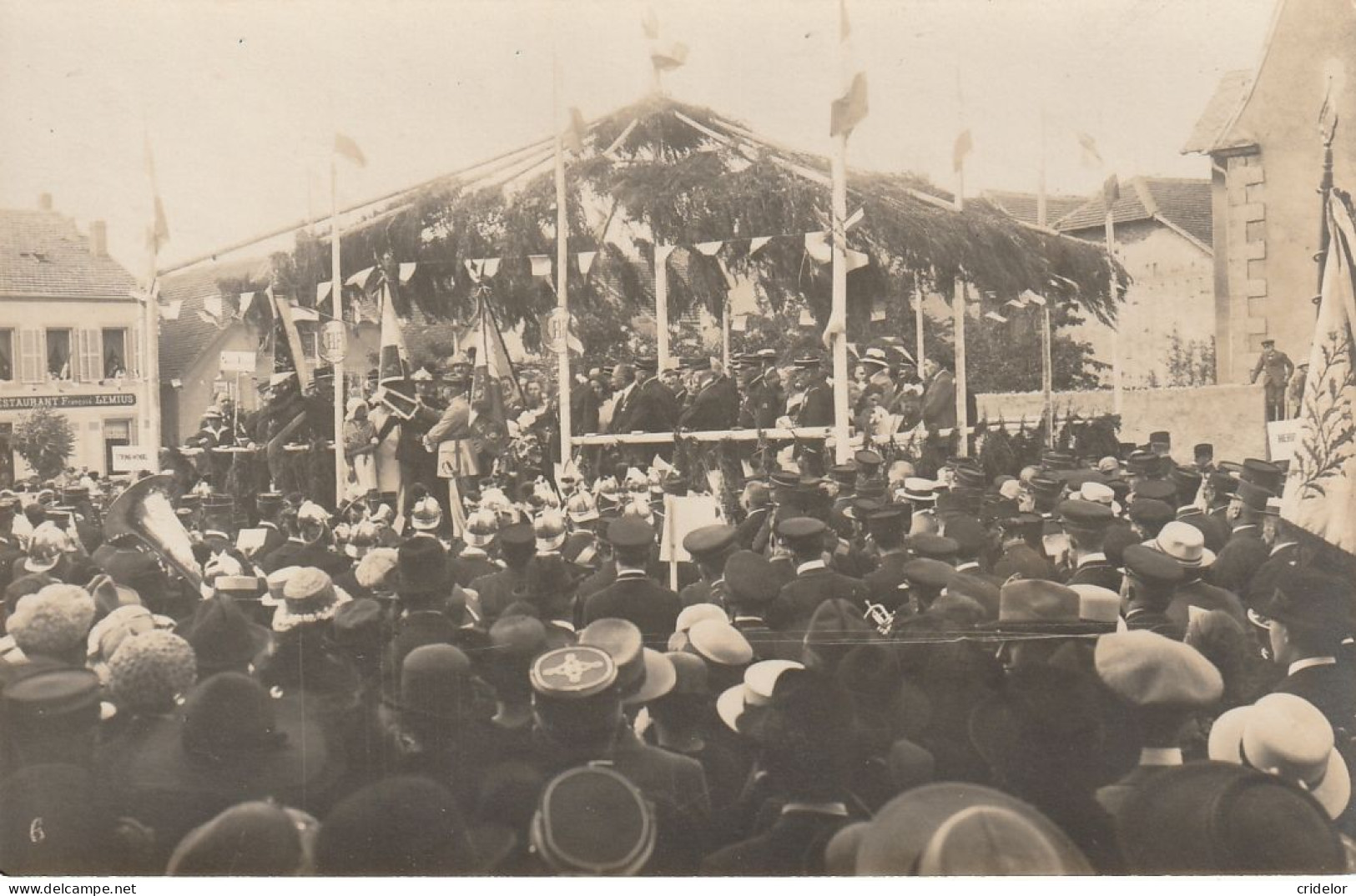 57 - SARRALBE - CEREMONIE - INAUGURATION DES DRAPEAUX MUSIQUE MUNICIPALE ET POMPIERS - 06-07-1924 - VOIR ZOOM - Sarralbe