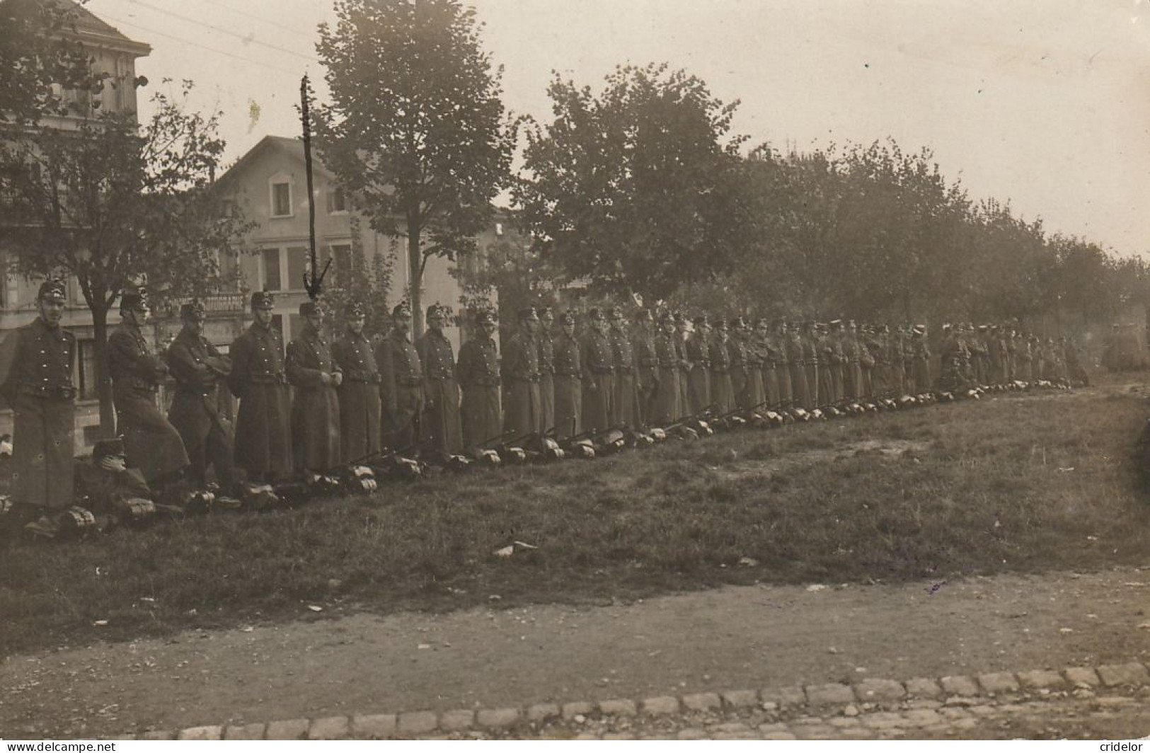 SUISSE - LAUSANNE - ECOLE INFANTERIE - CACHET 1 ERE DIVISION - REVUE MILITAIRE - BELLE CARTE PHOTO - VOIR ZOOM - Lausanne