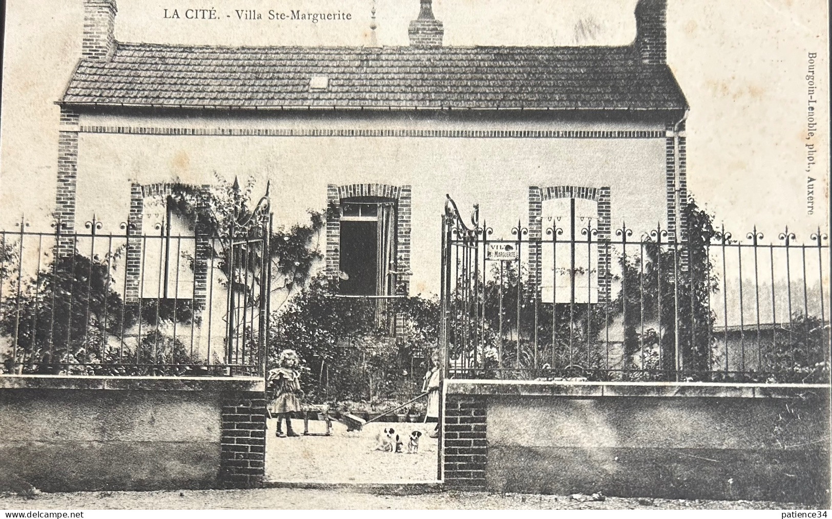 89 - LAROCHE - La Cité - Villa Ste Marguerite - Laroche Saint Cydroine