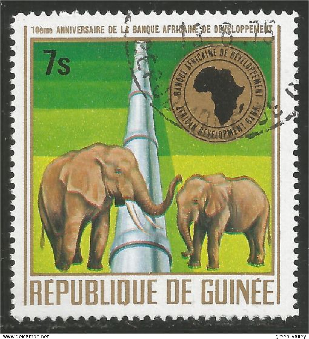 AS-68 Guinée Elephant Elefante Norsu Elefant Olifant - Elefanten