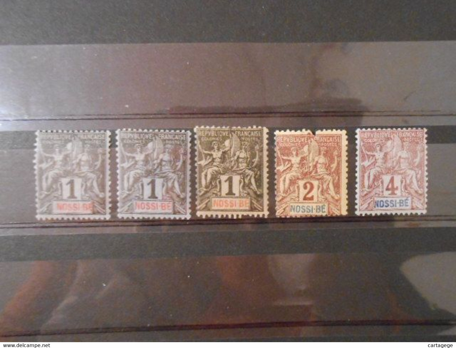 NOSSI-BE YT 27/29 ALLEGORIES* - Unused Stamps