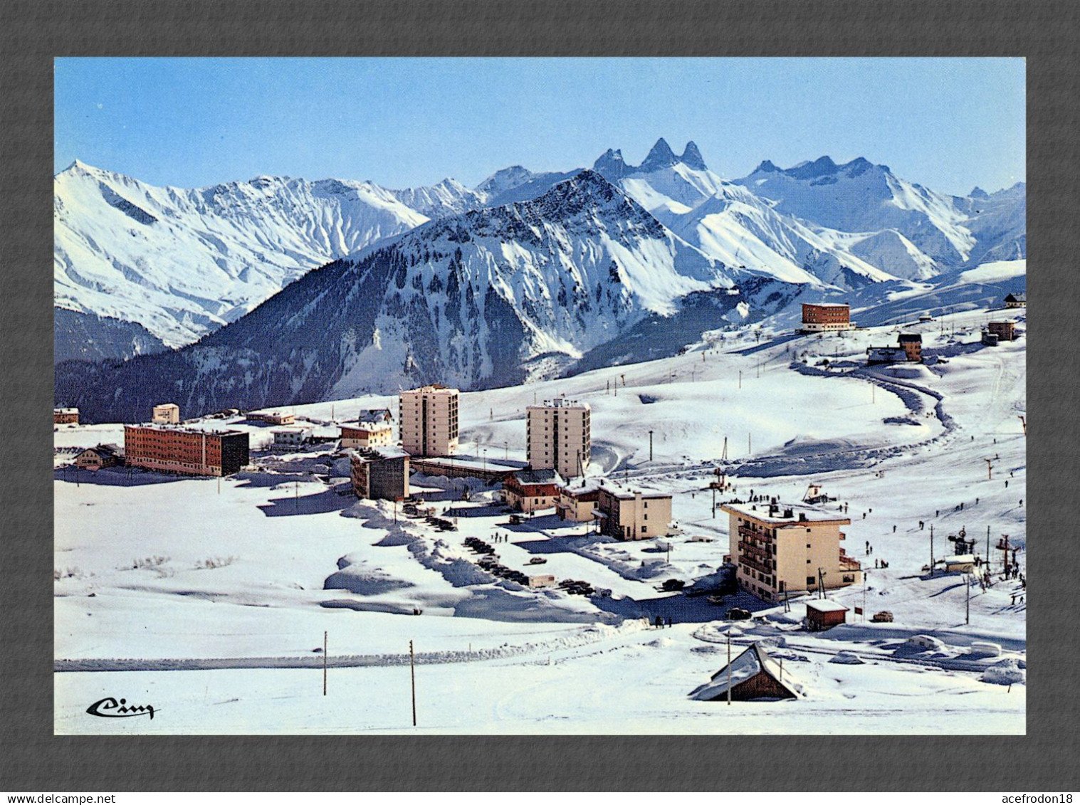 LA TOUSSUIRE - Panorama Sur La Station Et Les Aiguilles D'Arves - Autres & Non Classés