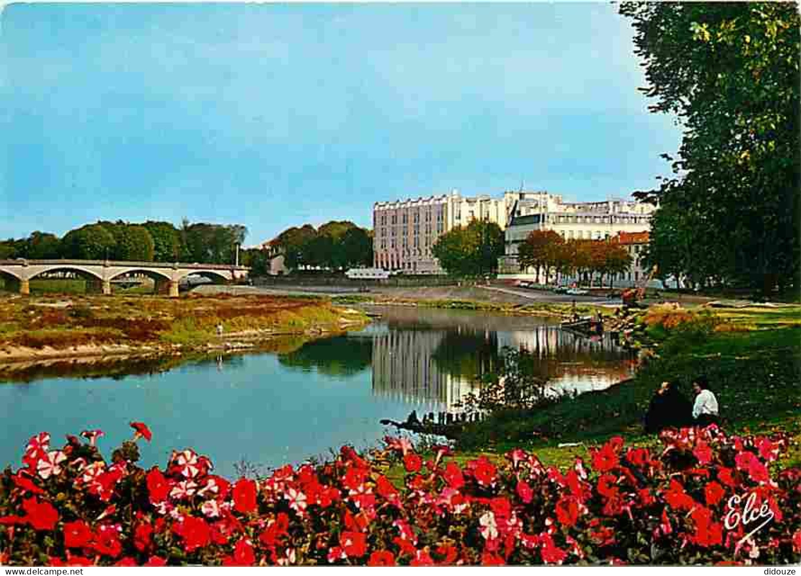 40 - Dax - Le Pont Sur L'Adour Et Le Splendid - CPM - Voir Scans Recto-Verso - Dax