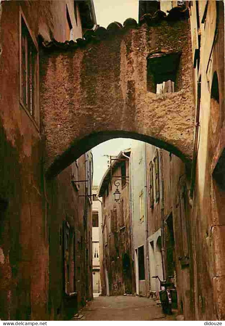 26 - Die - Vieille Rue - CPM - Voir Scans Recto-Verso - Die