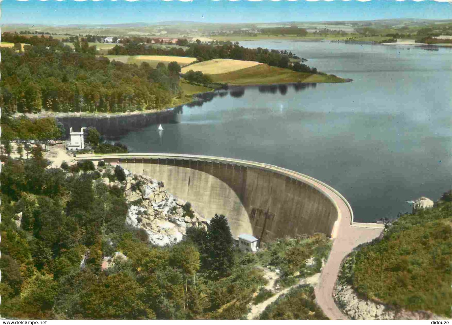 12 - Salles Curan - Lac De Pareloup - Le Barrage - Vue Aérienne - Carte Dentelée - CPSM Grand Format - Voir Scans Recto- - Andere & Zonder Classificatie