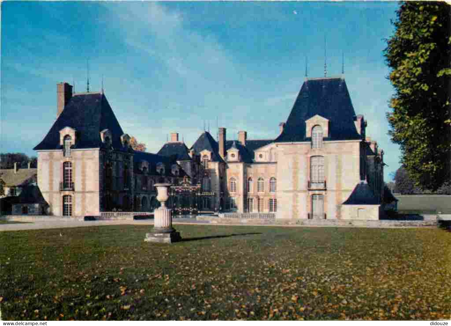 94 - Boissy Saint Léger - Le Château De Grosbois - CPM - Voir Scans Recto-Verso - Boissy Saint Leger