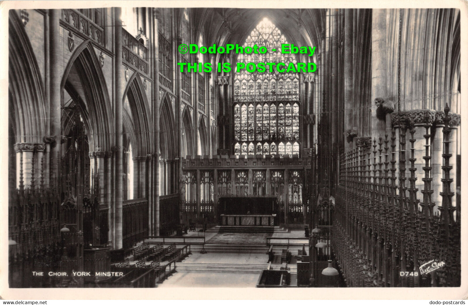 R344688 York Minster. The Choir. Walter Scott. RP - Monde