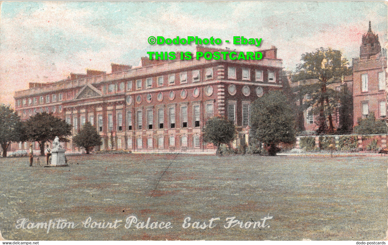 R344514 Hampton Court Palace. East Front. Shurey. This Beautiful Series Of Fine - Monde