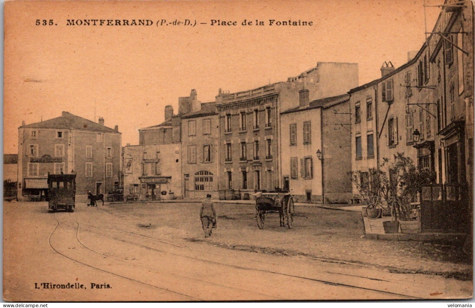 20706 Cpa 63 Montferrand - Place De La Fontaine - Clermont Ferrand